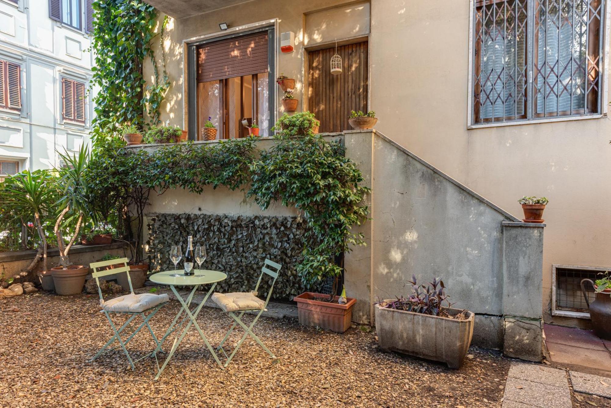 Relax In San Frediano Con Giardino Apartment Florence Exterior photo